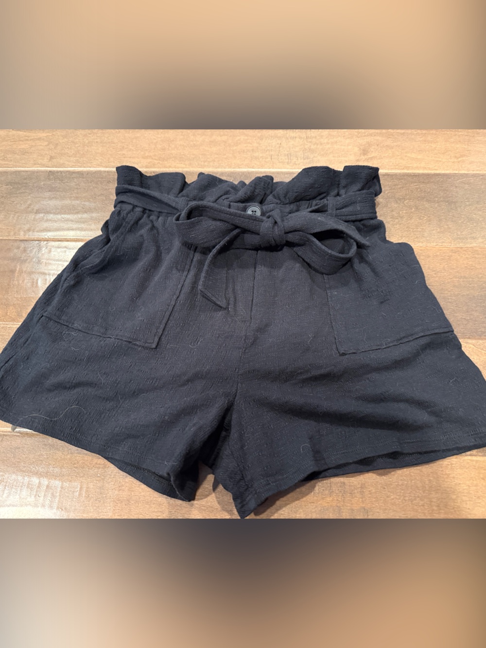 Black Paperbag Tie-Waist Women's Shorts